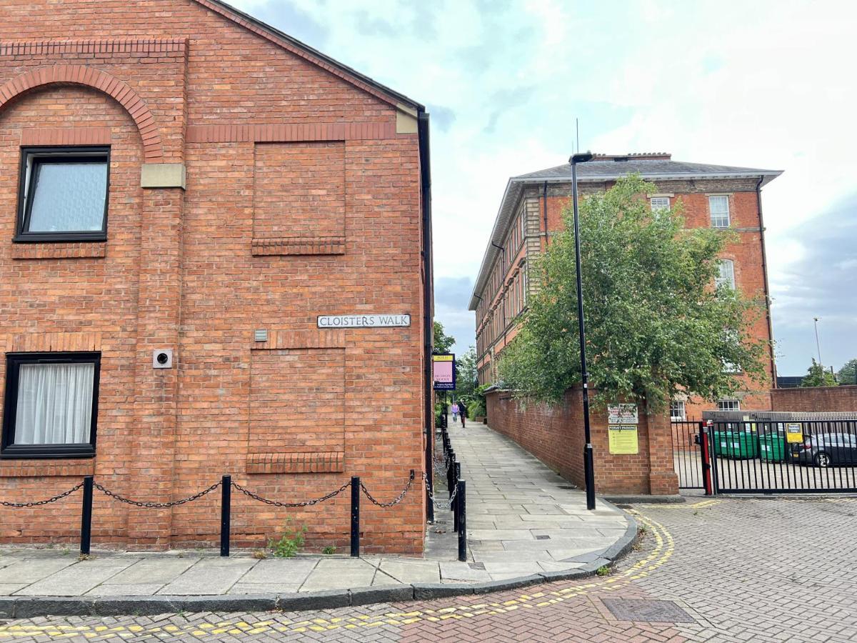Modern 2 Bed Townhouse Just Outside City Walls With Free Private Parking York Luaran gambar